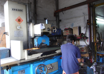 磨床（大水磨）